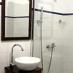 Lili's - Local 蒙桑图