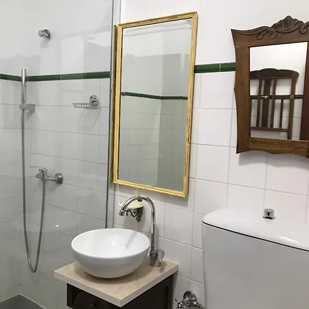 Lili's - Local Séjour à la campagne Monsanto