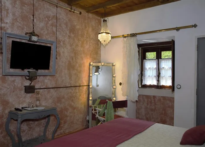 Lili's - Local Landsted Monsanto