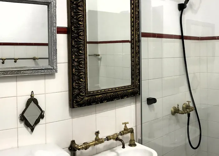 Lili's - Local Landsted Monsanto