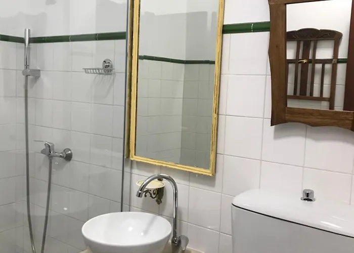 Lili's - Local Landsted Monsanto